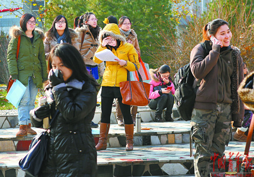 “國(guó)考”圍城：一個(gè)碩士女生的國(guó)考之路（組圖）