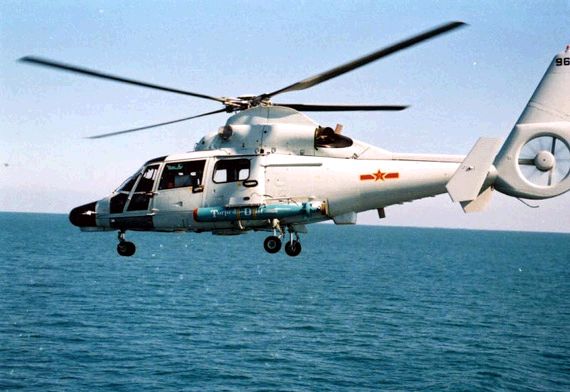 中國戰艦疑遭不明潛艇偵查 反潛直升機緊急起飛