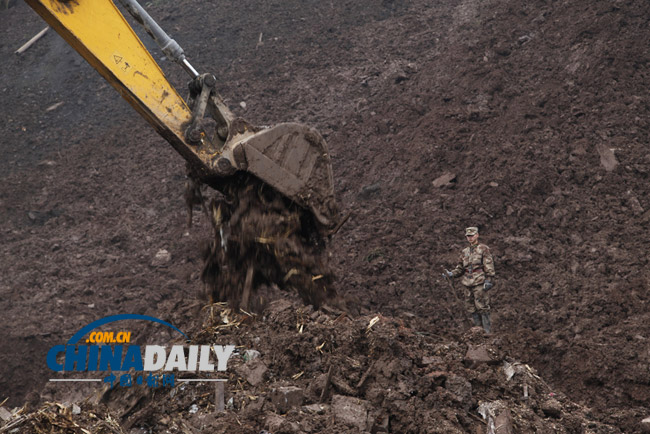 云南鎮雄縣山體滑坡已造成42人遇難