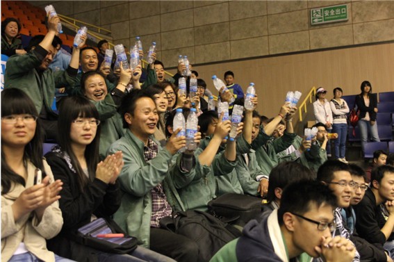 安心喝享健康 康師傅礦物質(zhì)水成為全運(yùn)會(huì)排球預(yù)賽比賽用水