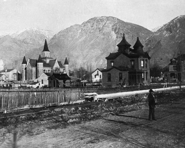 美被毀教堂“懸空”重建后變奇觀(組圖)