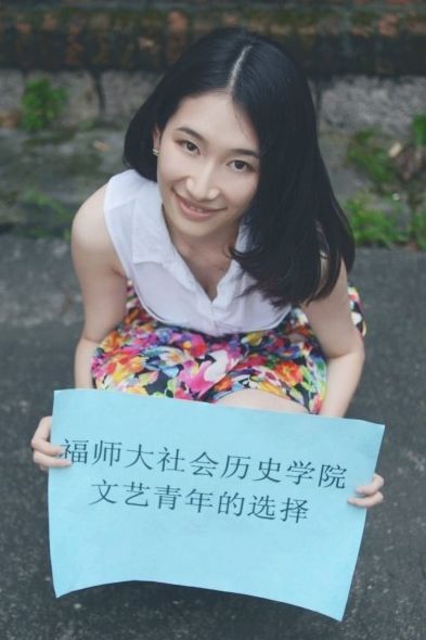 高校招生創新頻使“美人計”：接地氣or浮躁？