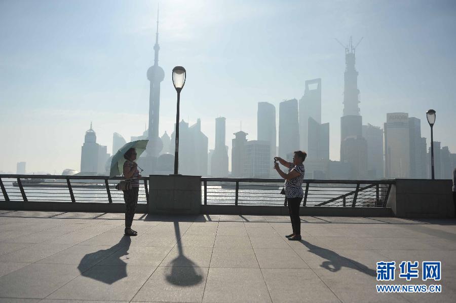 高溫藍(lán)色預(yù)警：中東部今日持續(xù)35℃以上