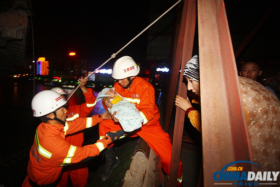 蘭州北濱河中路恒祥小區(qū)發(fā)生山體崩塌事故