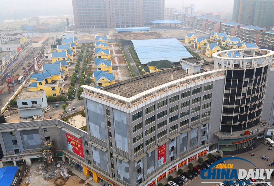 各地頻現“空中違建” 公共利益遭漠視