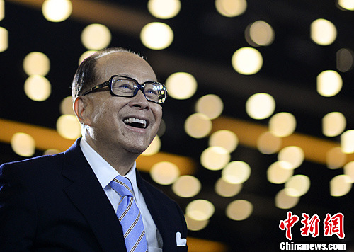 李嘉誠將拆售港燈套現390億 資金或收購海外項目