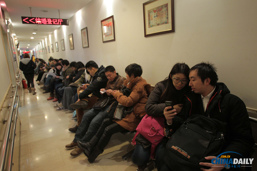 北京：青年熱捧“201413”扎堆登記結婚