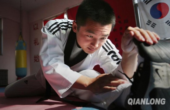 趙寧：大學生村官的老師夢