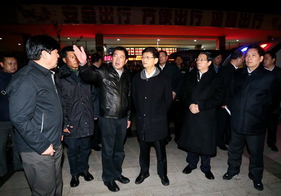 孟建柱在昆明指導“3·01”嚴重暴力恐怖事件處置工作