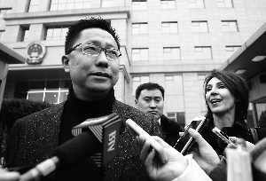 李陽離婚案千萬財產未付完 雙方各執一詞