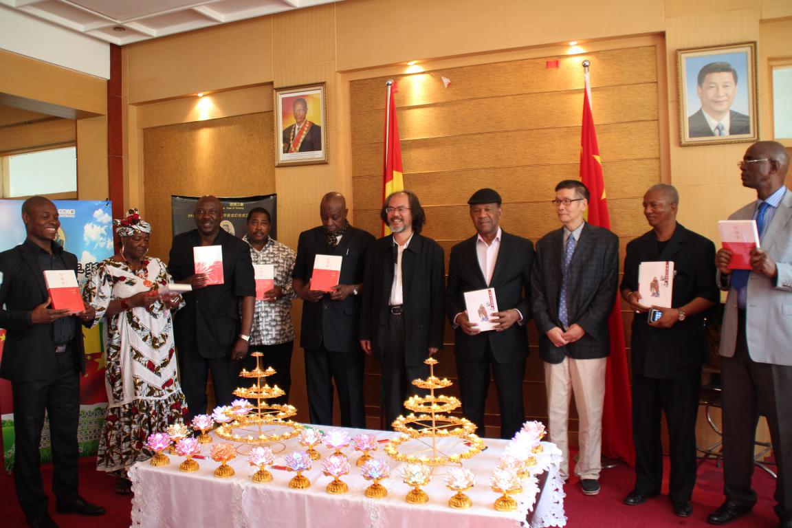 孔子和平獎：幾內亞大使館點亮世界和平圣燈！