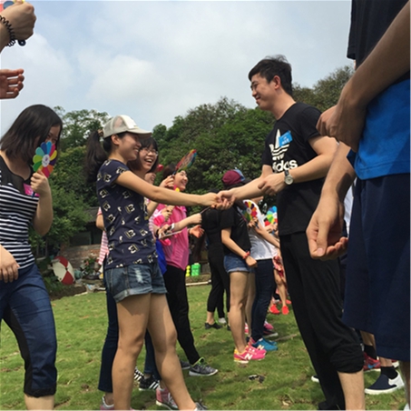 “緣來(lái)你也在這里”中建鋼構(gòu)華南大區(qū)舉行大型青年聯(lián)誼