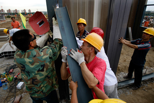 北京房山最大災(zāi)民安置點(diǎn)建設(shè)安置房加速