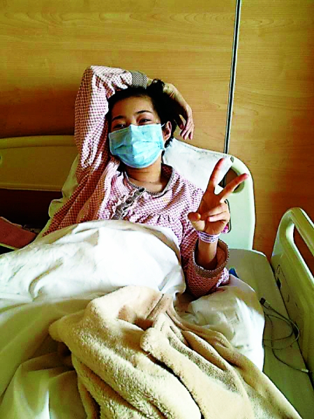 白血病女孩兩度放棄治療 陌生女孩籌款30萬(wàn)帶來(lái)新生