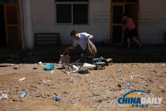 現(xiàn)場(chǎng)直擊：暴雨后的北京