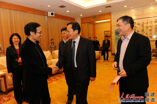 “推動(dòng)生態(tài)文明建設(shè)”采訪團(tuán)專(zhuān)訪漳州市委書(shū)記