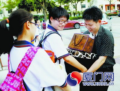 今年高考試題難不難？ 福建命題組詳解高考試卷