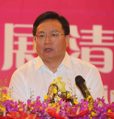 梁奕章:清流將投資8000萬在全國布局1000家國際標(biāo)準(zhǔn)化花店