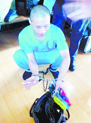 兩張紙條牽出5把“黑槍” 臺(tái)灣通緝犯在廈落網(wǎng)