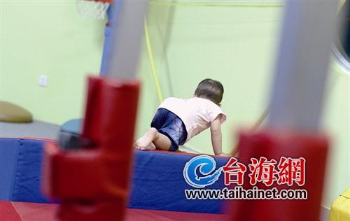 廈門早教機構里孩子年齡越來越小 專家：或造成母語紊亂