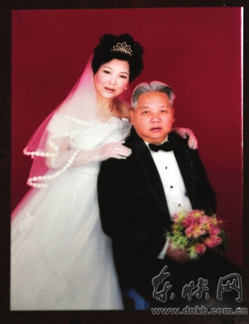 福州8旬老夫妻慶祝“鉆石婚” 結婚60年未紅過臉