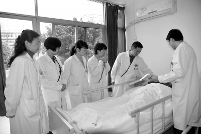 潘家女兒潘云苓繼承醫(yī)者仁心 希望發(fā)揚(yáng)