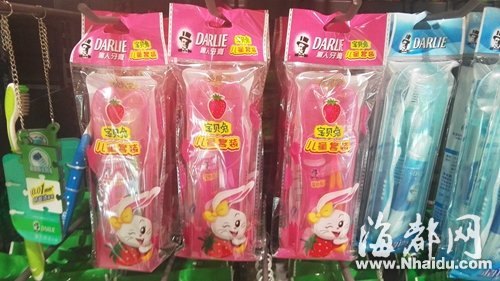兒童牙刷新國標實施3個月 福州超市仍鮮見(圖)