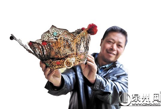 泉州多地出現(xiàn)“肉身佛” 姐妹肉身菩薩兩百年不腐