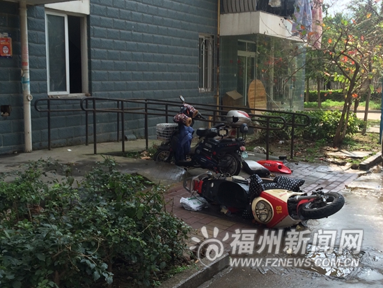 抑郁癥女大學(xué)生18樓墜亡 事發(fā)前說要向同學(xué)告別