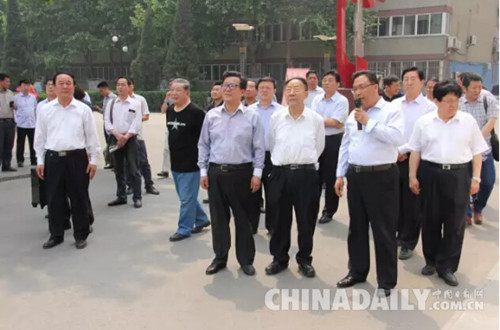 河北省委原書記、省關(guān)工委主任葉連松來邯鄲永年調(diào)研工作