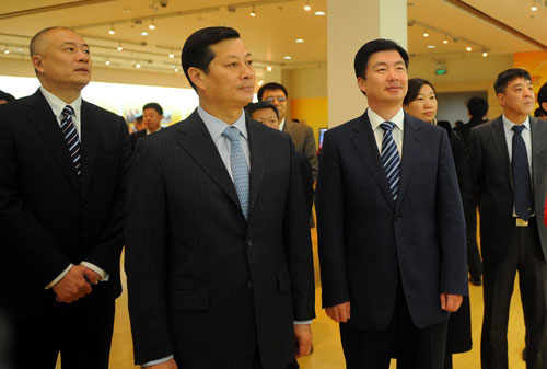 吉林省“暖房子”工程全媒體大型圖片展在長春開幕