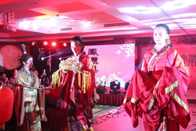 長春開元名都：新人玩穿越 漢代婚禮引人羨
