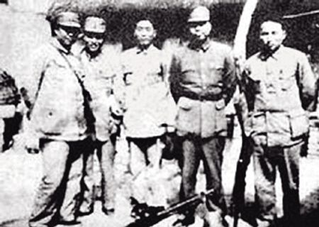 戰地記者憶臺兒莊大戰：尸橫遍野 血流成河(圖)