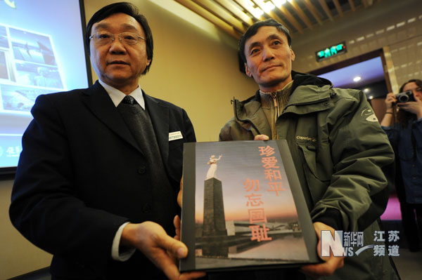 侵華日軍南京大屠殺遇難同胞紀念館獲贈一批藝術作品