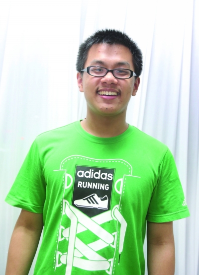 各地市高考狀元現身 江蘇文理考神都是常州女生