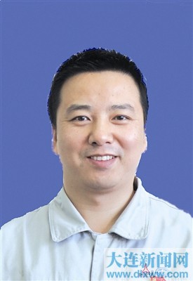 大連市人民政府關于表彰第五屆大連市有杰出貢獻高技能人才和技術能手的決定