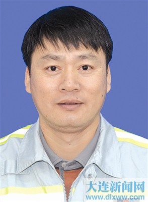 大連市人民政府關于表彰第五屆大連市有杰出貢獻高技能人才和技術能手的決定