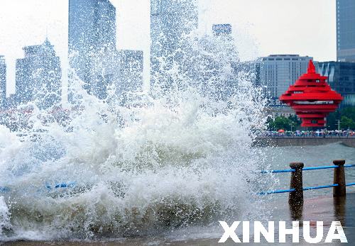“梅花”在山東半島東部沿海興風作浪