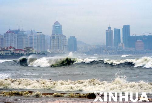 “梅花”在山東半島東部沿海興風作浪