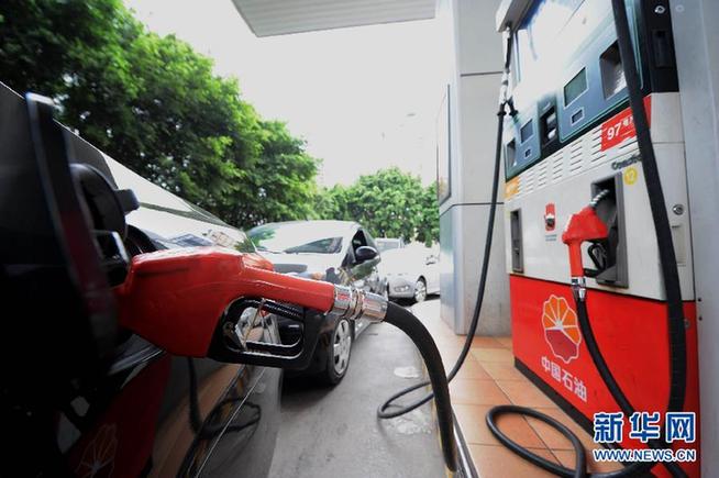 我國再次調整成品油價格 汽柴油價格每升上漲約4毛錢