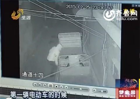 濟(jì)南：小偷一晚偷兩輛電動三輪 被抓后堅決不承認(rèn)