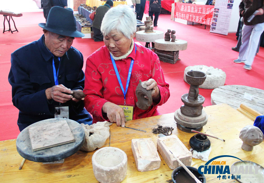 海峽兩岸精品非遺項目閃耀2013中國•臺兒莊古城非物質(zhì)文化遺產(chǎn)博覽會