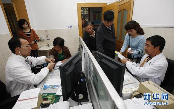 上海浦東推行全科醫生服務社區模式 近50萬戶家庭受益