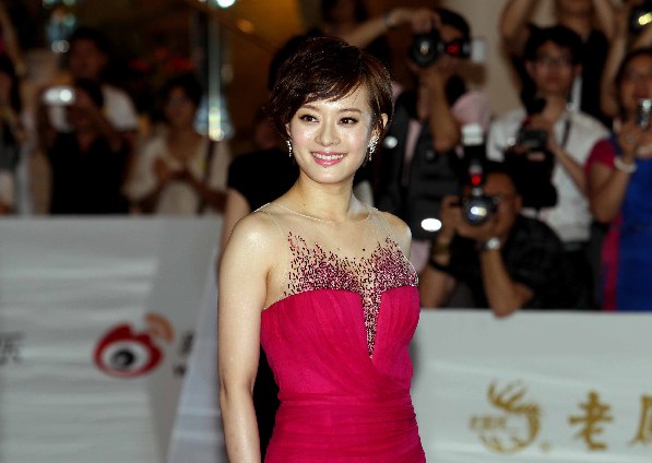 第十八屆上海電視節閉幕式紅毯星光閃耀 孫儷亮相