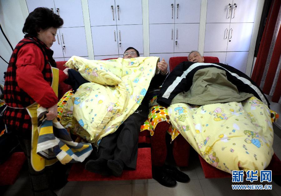 上海推廣“日托所”應(yīng)對(duì)“獨(dú)子養(yǎng)老”