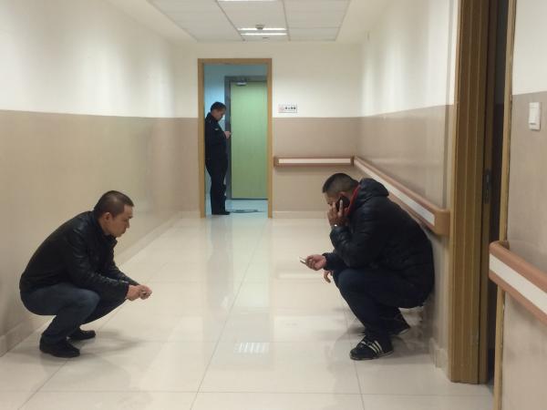 滬民警遭拖行致死目擊者:突左轉 應是油門踩到底