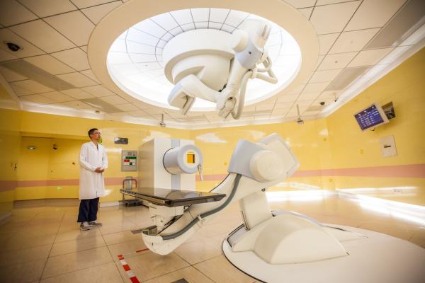 上海質子重離子醫院開業即