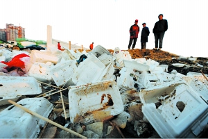 一次性餐具存重大隱患 年耗150億個餐盒一半不合格