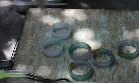 揭秘：爛石頭變翡翠的神奇過(guò)程