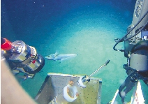 蛟龍下水全紀錄 潛水員選拔堪比航天員